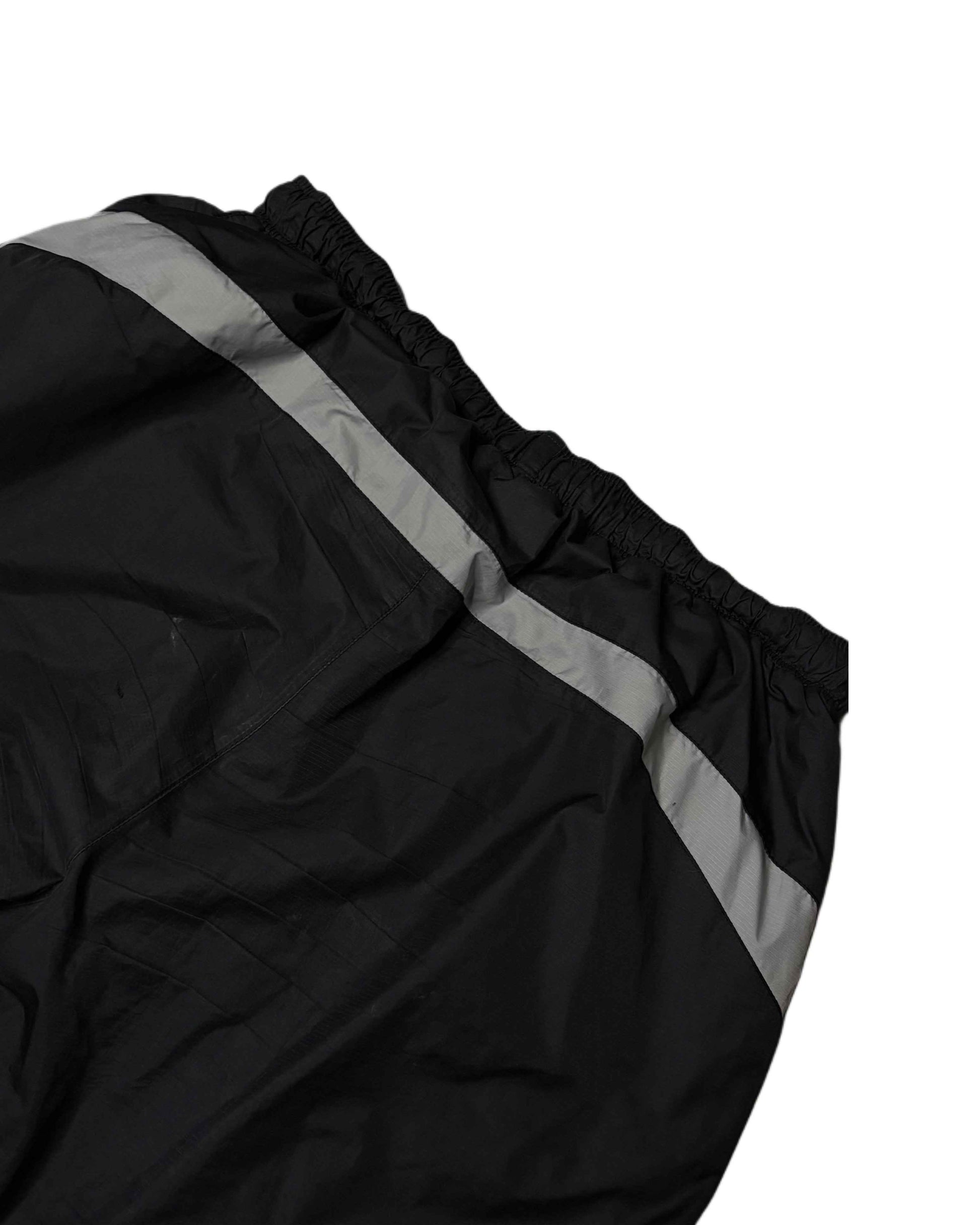 Vintage Nike Sweatpants Black (XL) - Gods Thrift Athens