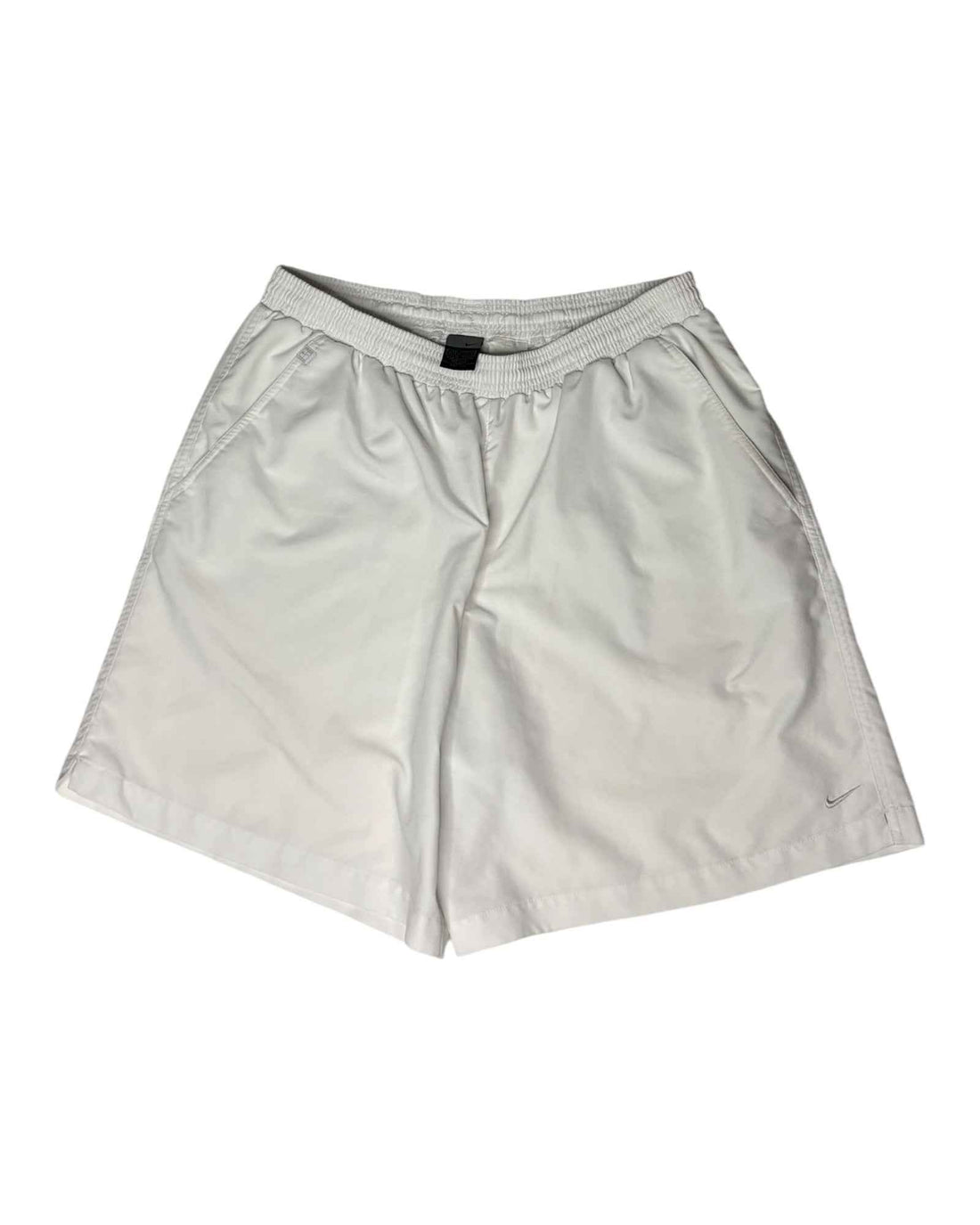 Vintage Nike Dry-Fit Shorts | White | Size L