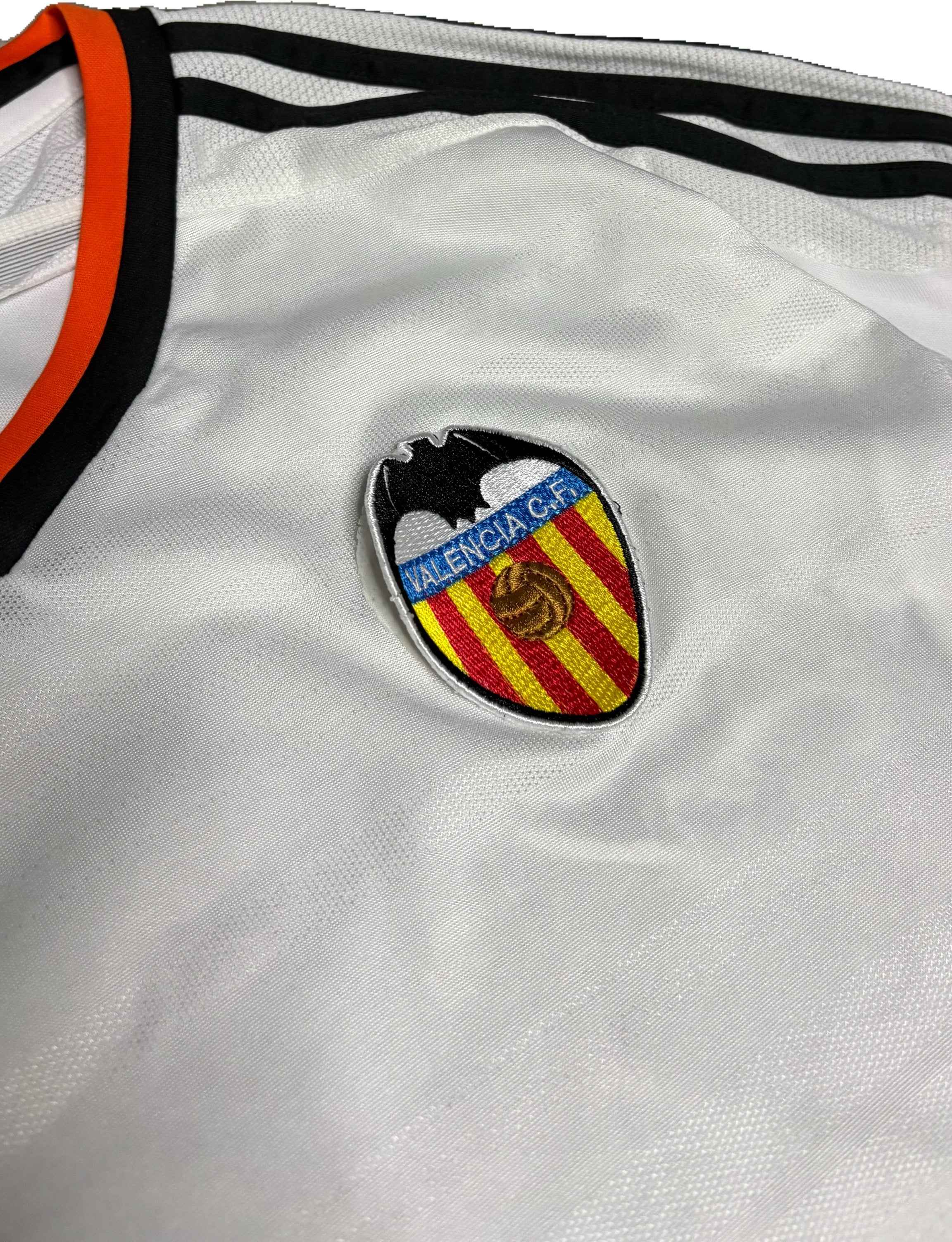 Adidas Valencia Football Tee White (L) - Gods Thrift Athens