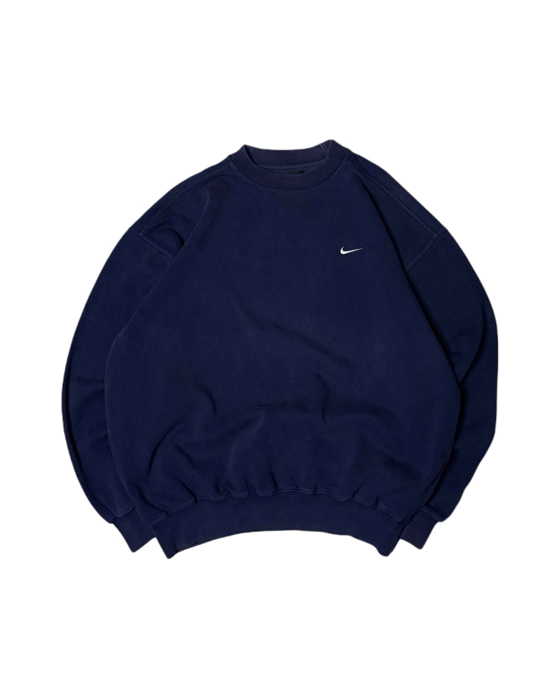 Vintage Nike Crewneck Navy Blue (M) - Gods Thrift Athens