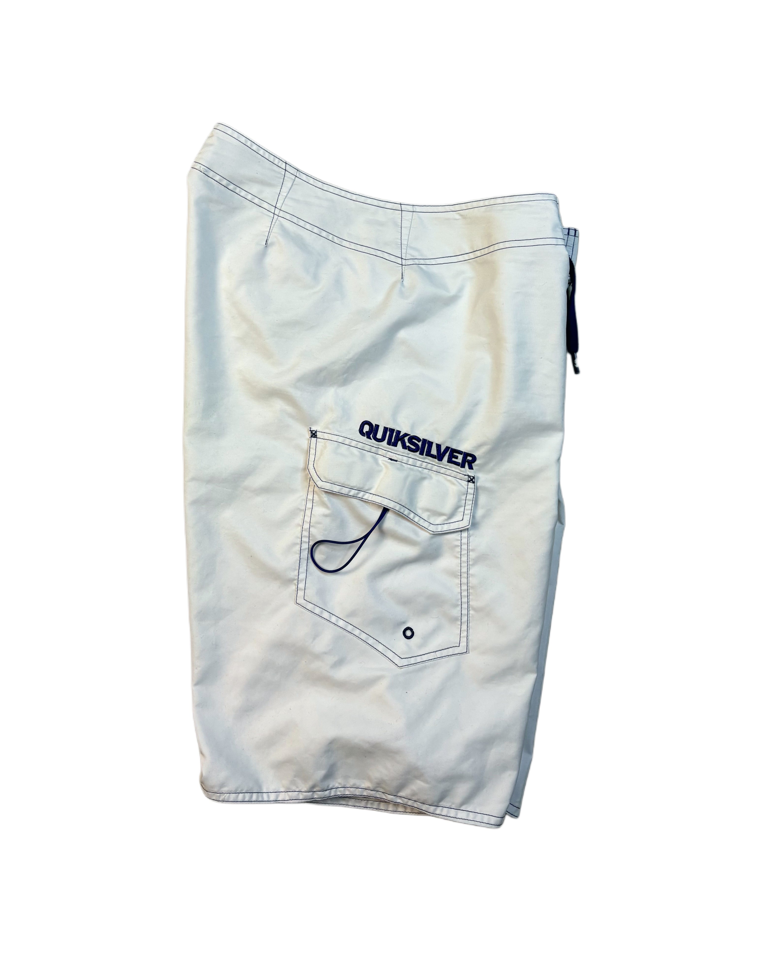 Vintage Quiksilver Swimshorts White (L)