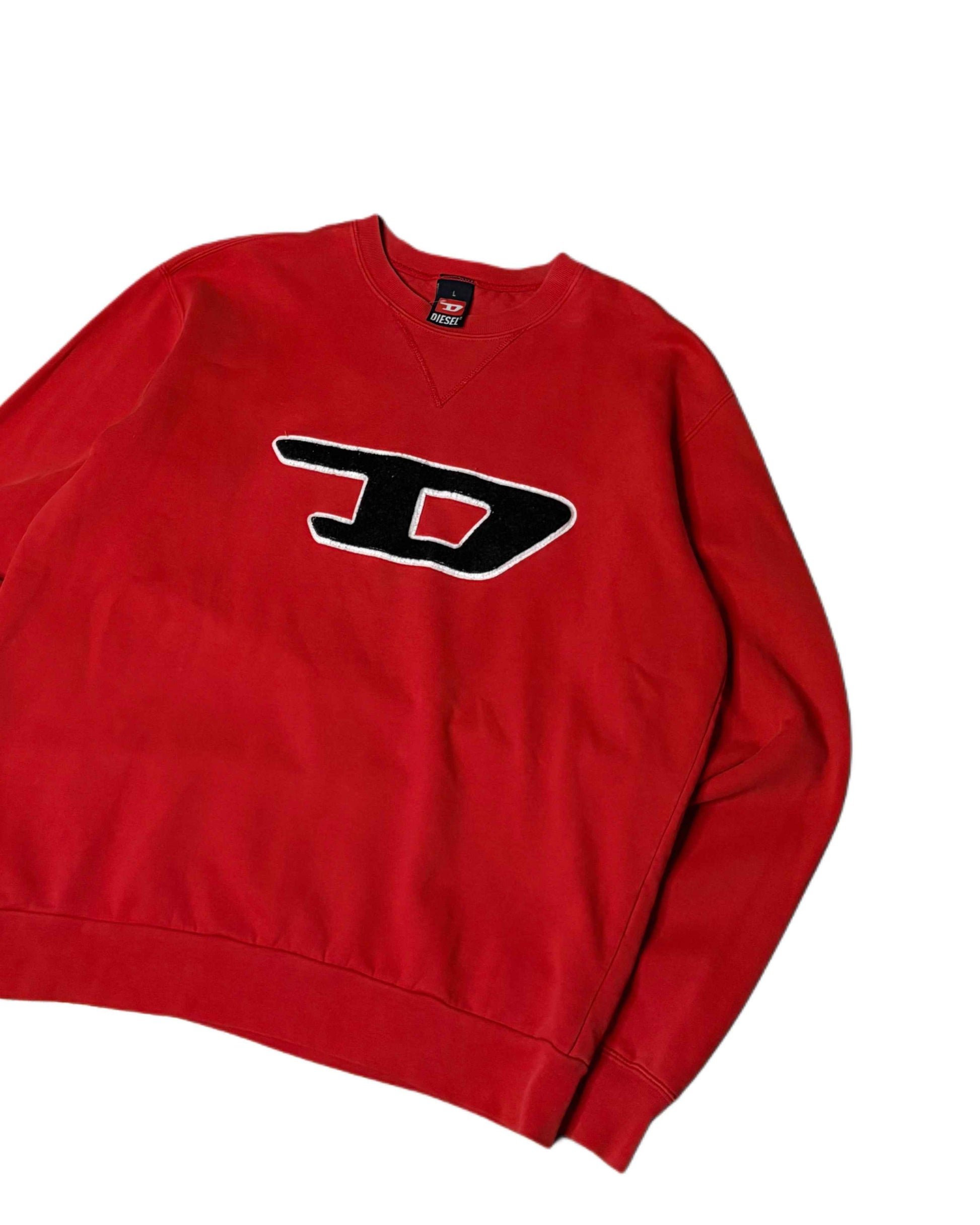 Vintage Diesel Crewneck Red (L) - Gods Thrift Athens