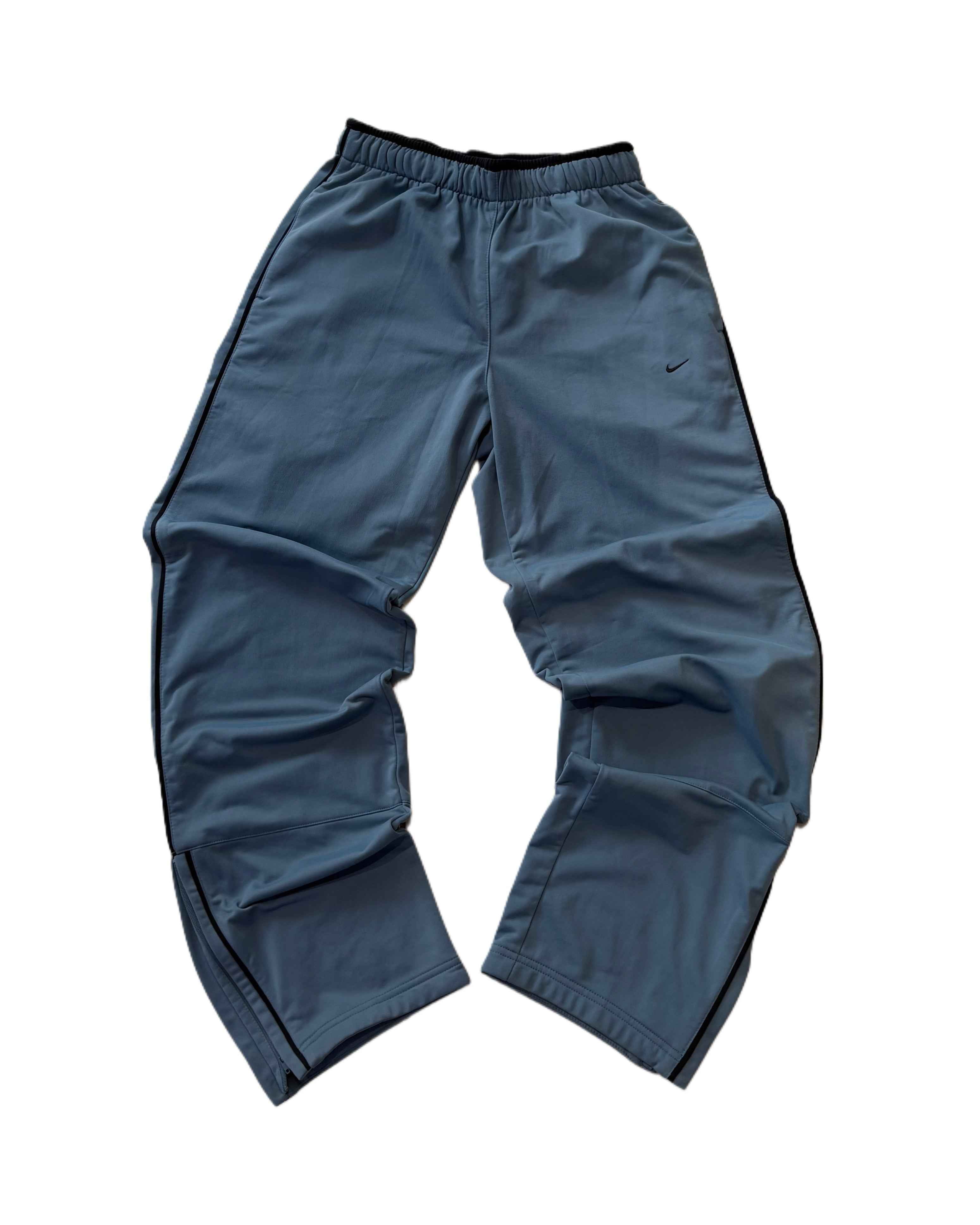 00s deadstock Nike trackpants Baby blue (S) - Gods Thrift Athens