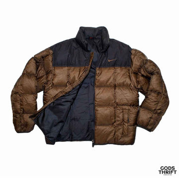 Nike Puffer Jacket (M) - Gods Thrift Athens