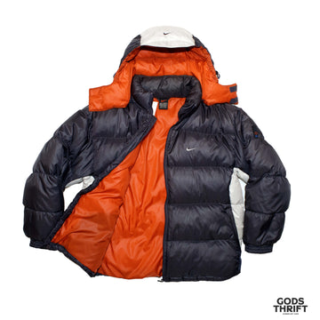 Nike puffer Jacket (S) - Gods Thrift Athens