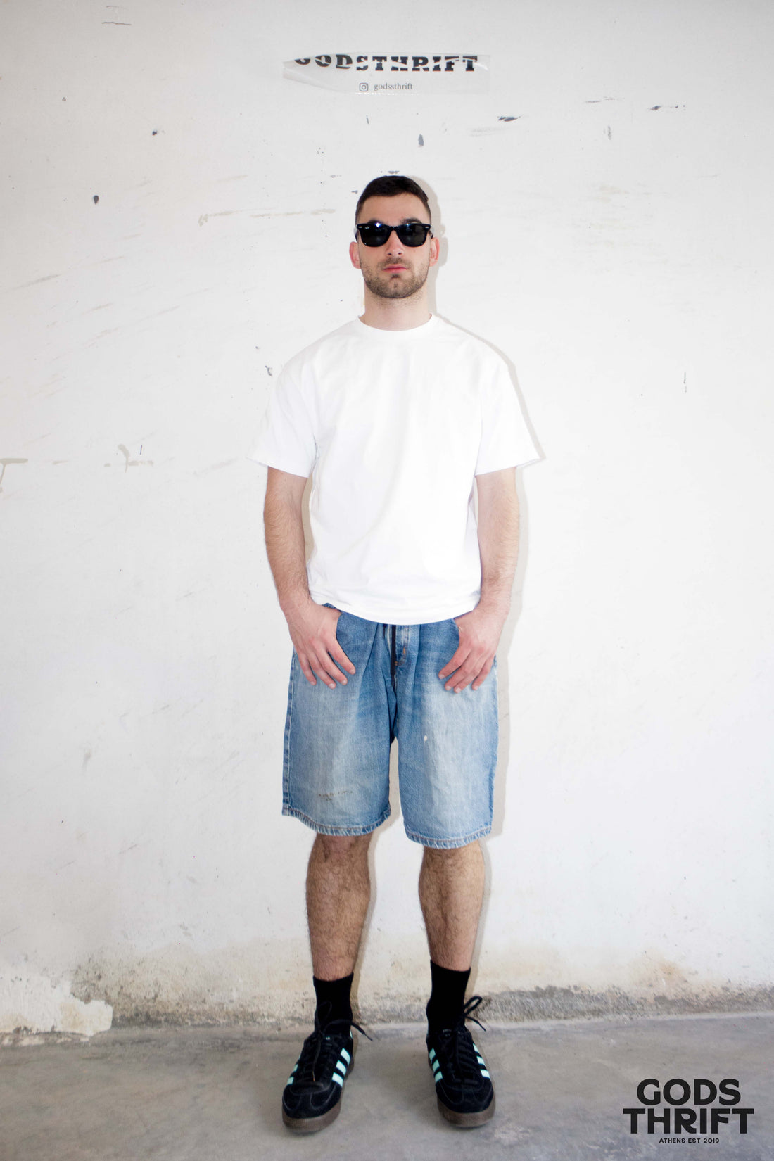 Carhartt Jean shorts (W34) - Gods Thrift Athens