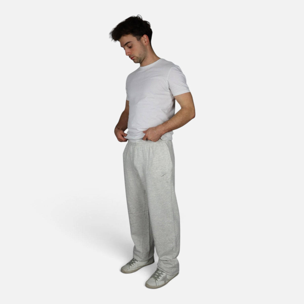 Early 90s Nike baggy sweatpants in grey marl, made in Greece — worn