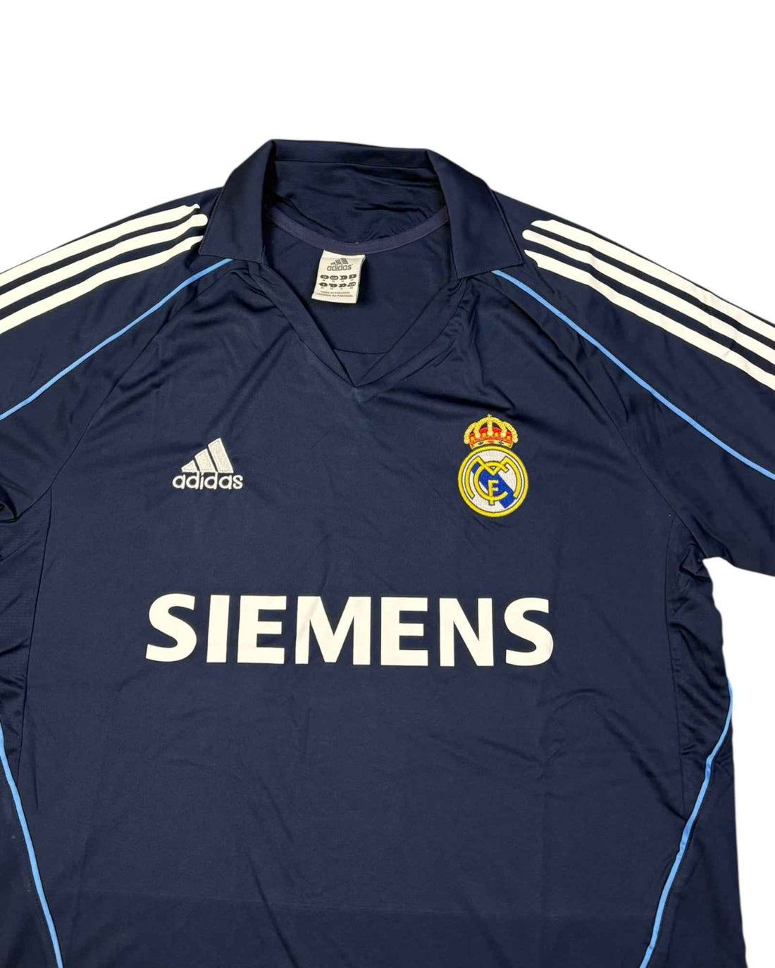 Vintage Real Madrid 2005-06 Football Jersey | Navy Blue | Size M