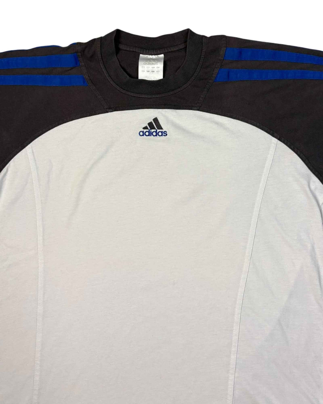 Vintage 00s Adidas T-shirt | White | Size M